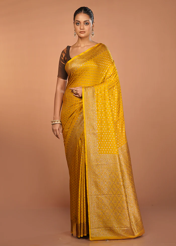 Yellow Dupion Silk Saree With Blouse Piece - Image 2