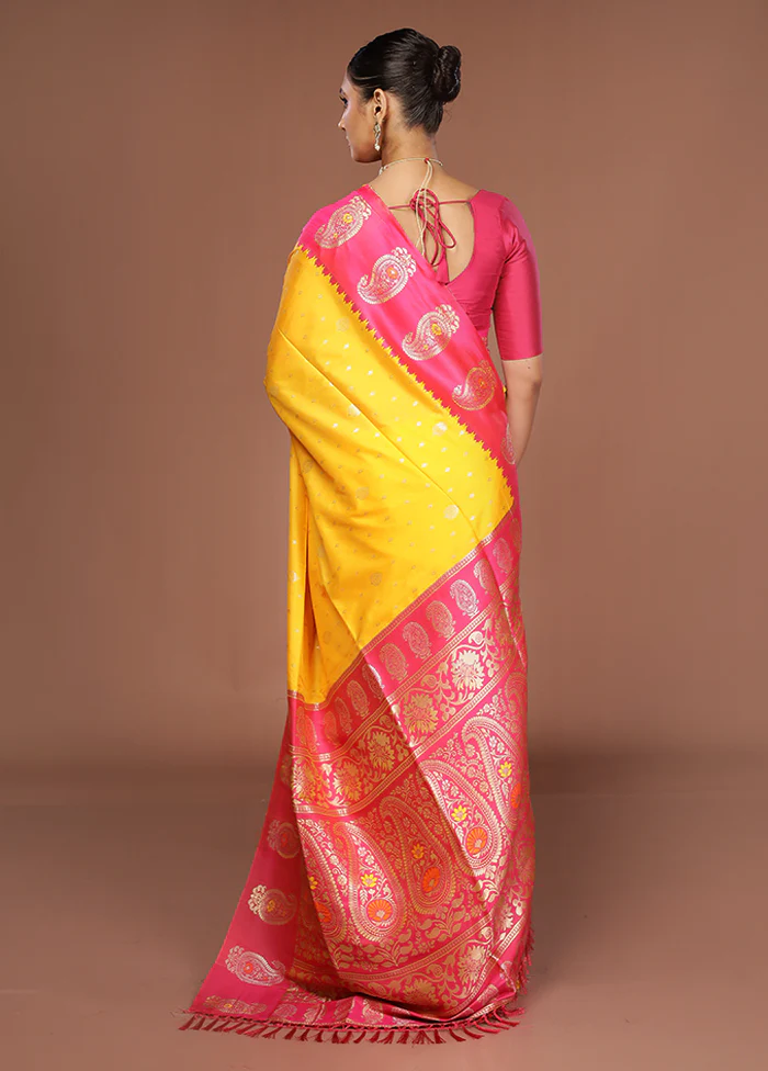 Yellow Dupion Silk Saree With Blouse Piece - Image 3