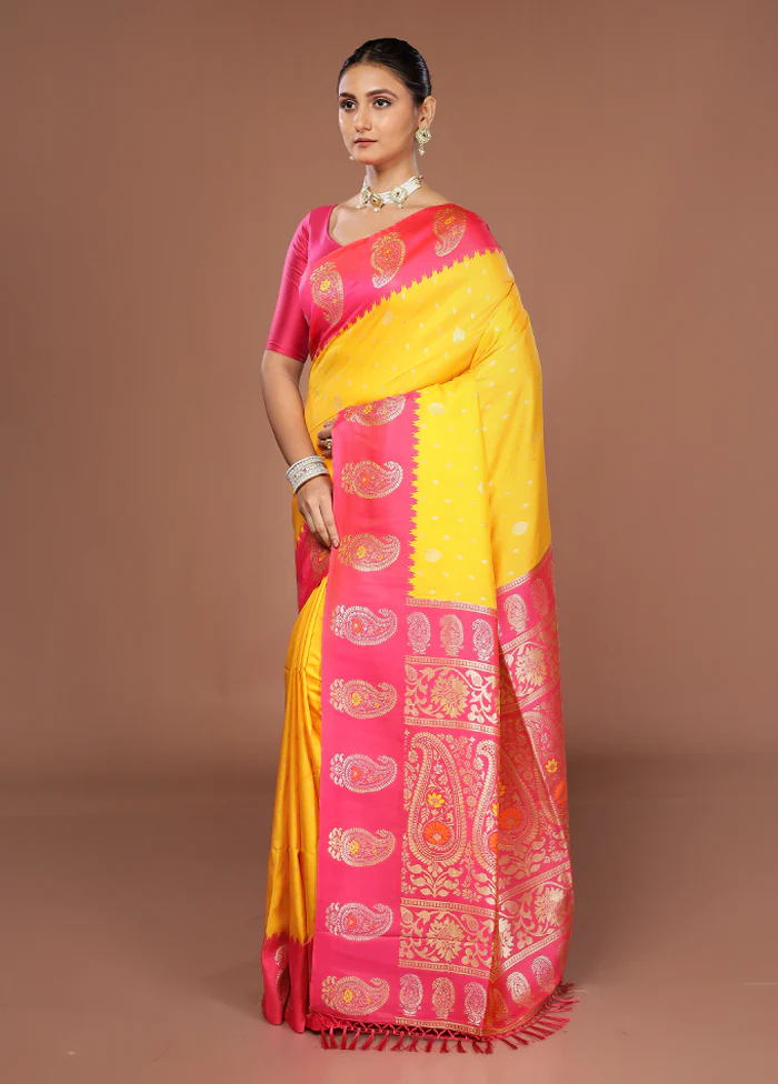 Yellow Dupion Silk Saree With Blouse Piece - Image 4