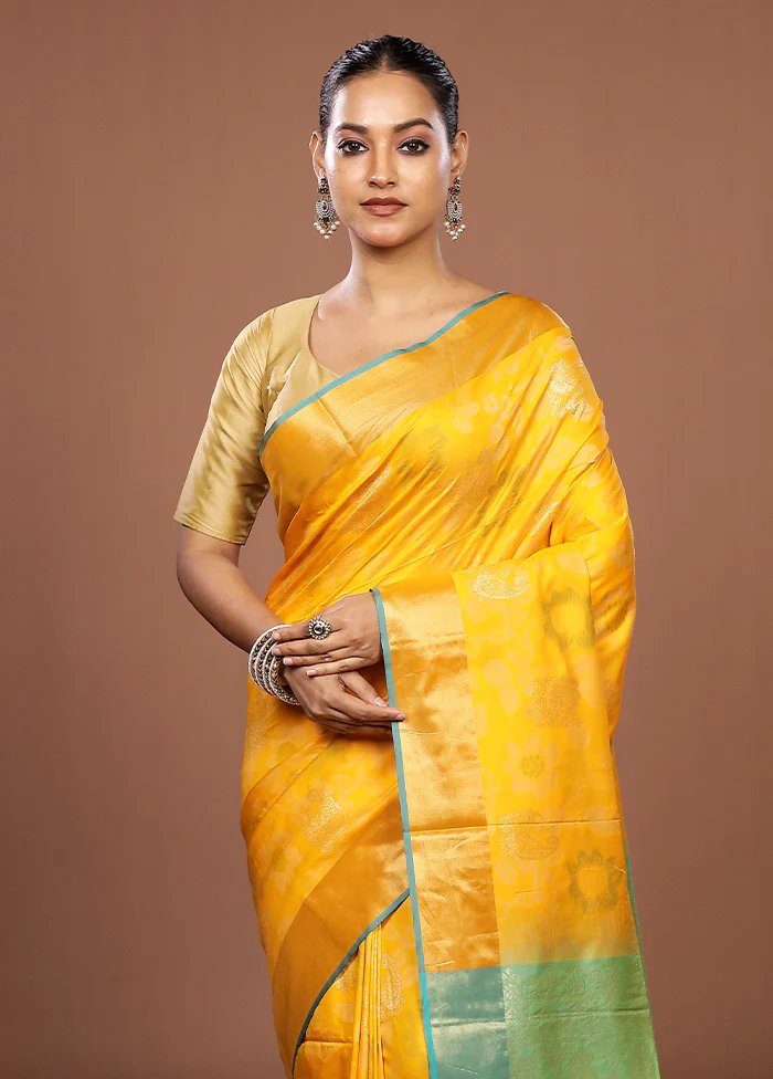 Yellow Dupion Silk Saree With Blouse Piece
