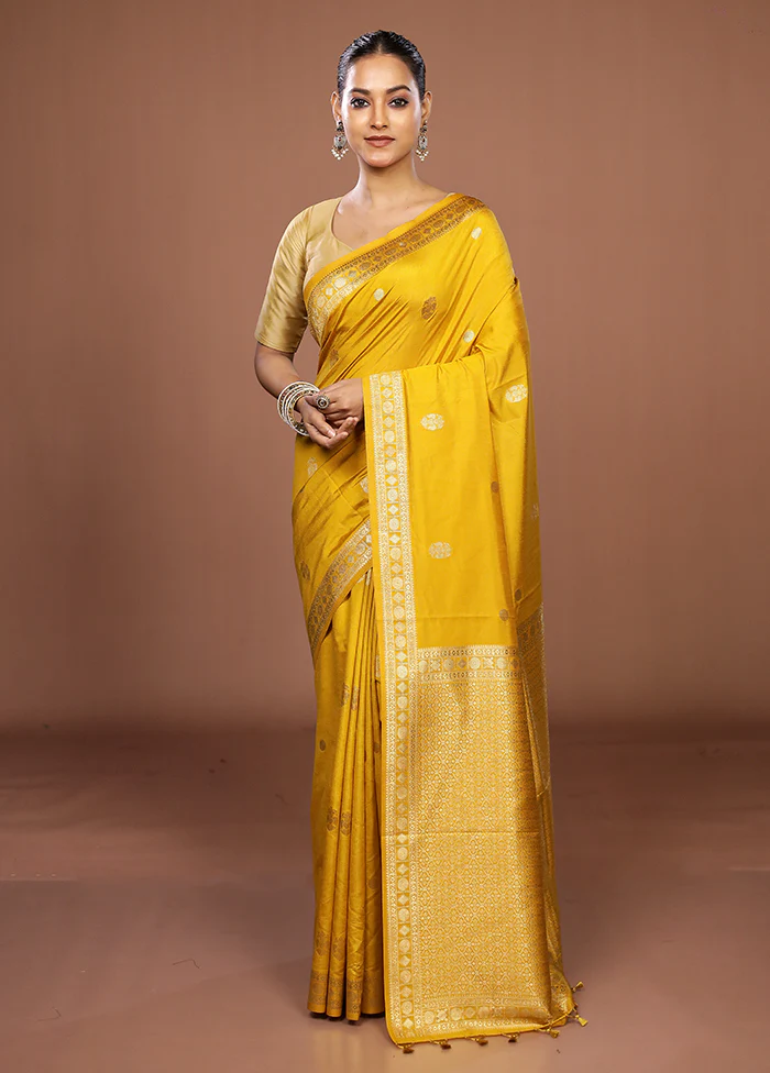 Yellow Dupion Silk Saree With Blouse Piece - Image 2