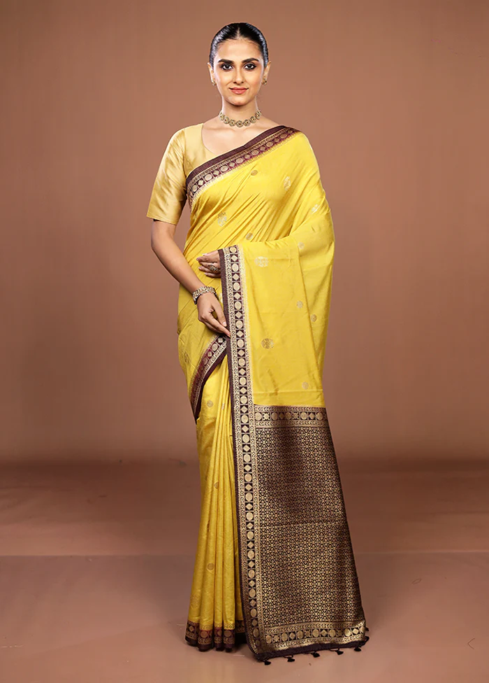 Yellow Dupion Silk Saree With Blouse Piece - Image 2