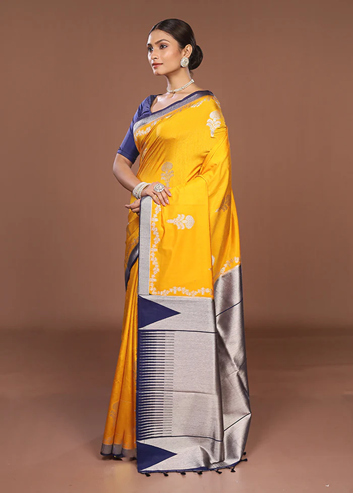 Yellow Dupion Silk Saree With Blouse Piece - Image 4