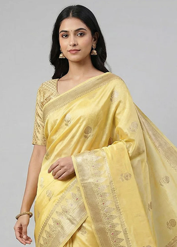 Yellow Dupion Silk Saree With Blouse Piece - Image 2