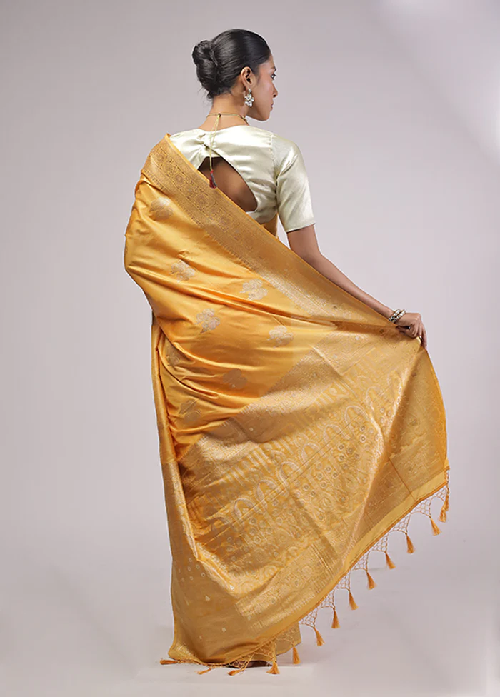 Yellow Dupion Silk Saree With Blouse Piece - Image 3