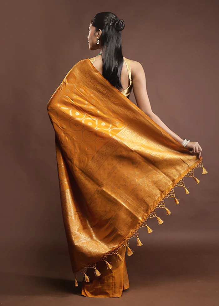 Yellow Dupion Silk Saree With Blouse Piece - Image 3
