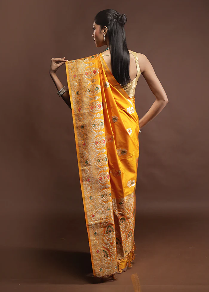 Yellow Dupion Silk Saree With Blouse Piece - Image 3