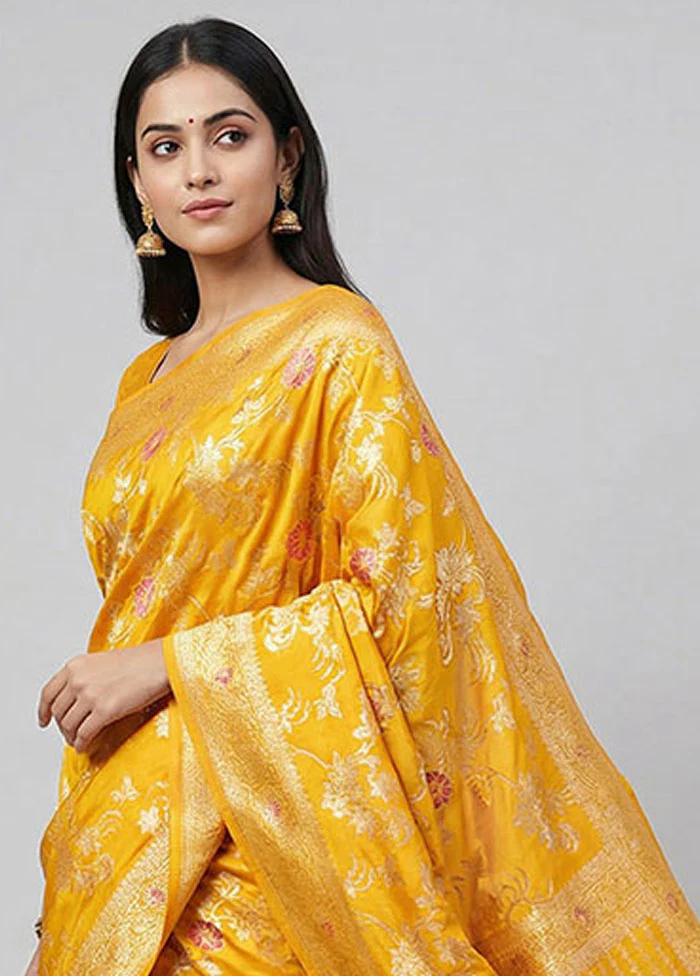 Yellow Dupion Silk Saree With Blouse Piece - Image 2