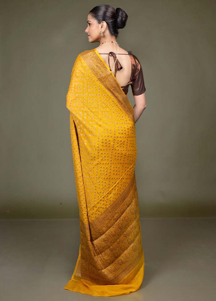 Yellow Georgette Saree With Blouse Piece - Image 3