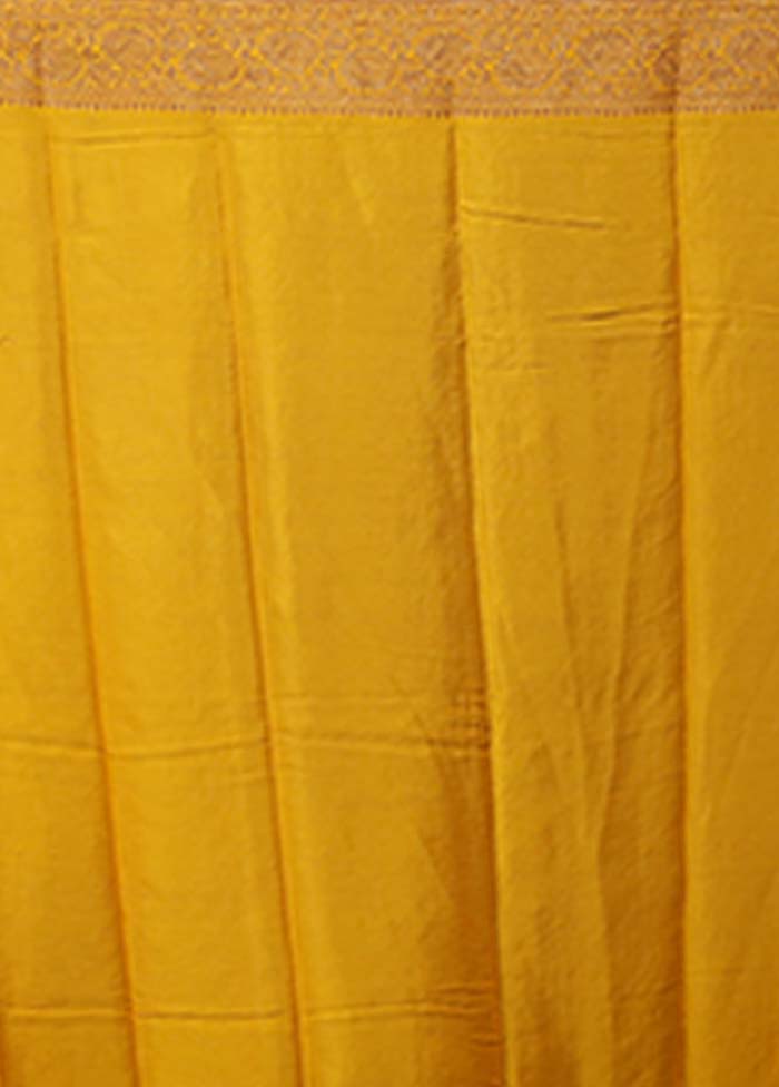 Yellow Georgette Saree With Blouse Piece - Image 5