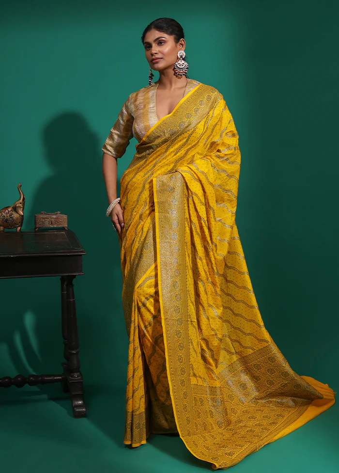 Yellow Georgette Saree With Blouse Piece - Image 2