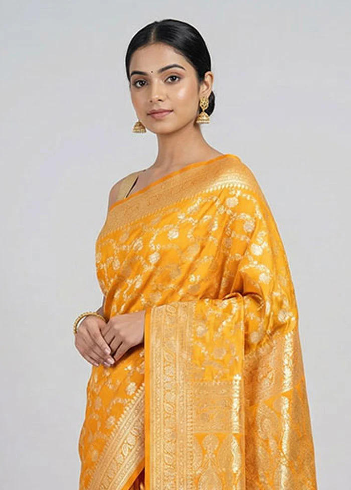 Yellow Handloom Banarasi Pure Silk Saree With Blouse Piece - Image 2