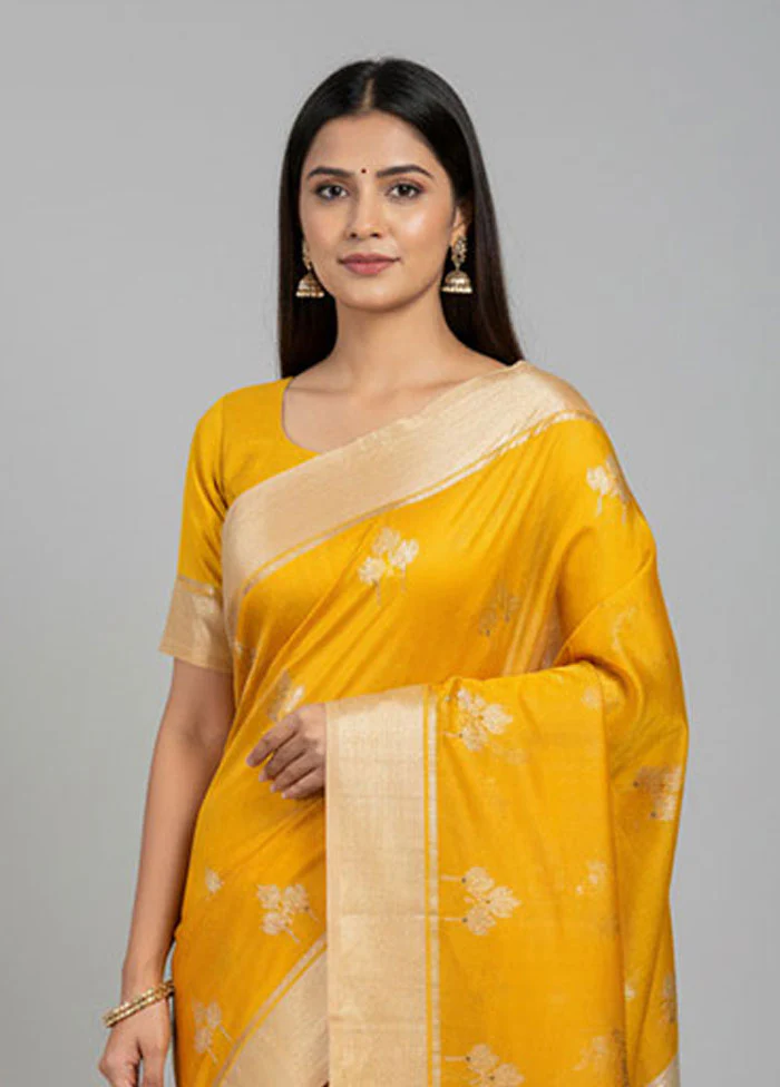 Yellow Handloom Chanderi Pure Silk Saree With Blouse Piece - Image 2