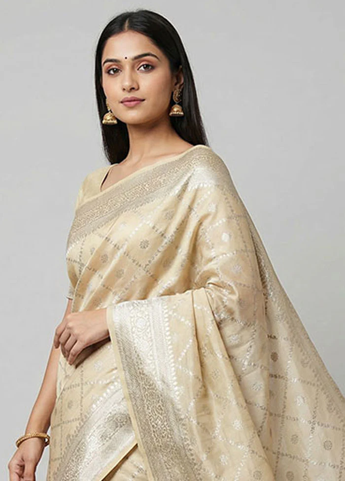 Yellow Handloom Dupion Silk Saree With Blouse Piece - Image 2