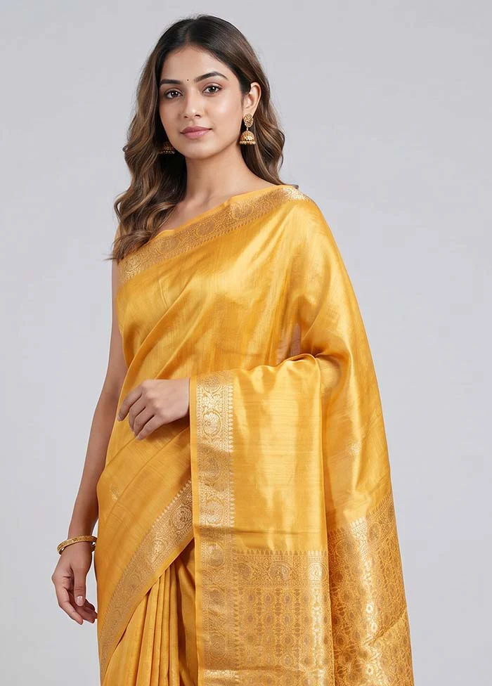 Yellow Handloom Dupion Silk Saree With Blouse Piece - Image 2