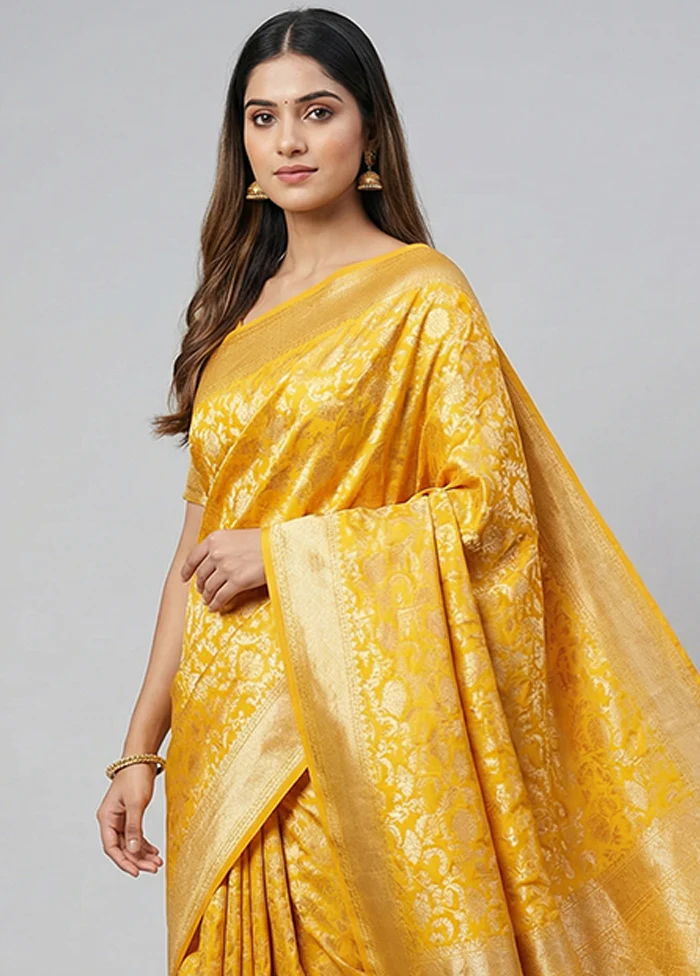 Yellow Handloom Kanchipuram Pure Silk Saree With Blouse Piece - Image 2