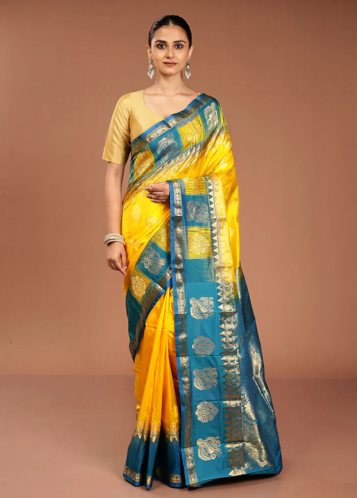 Yellow Handloom Kanjivaram Pure Silk Saree With Blouse Piece - Image 2