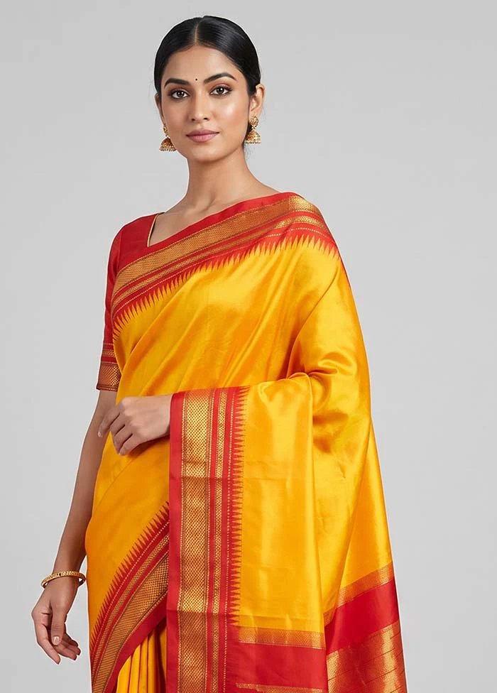 Yellow Handloom Kanjivaram Pure Silk Saree With Blouse Piece - Image 2