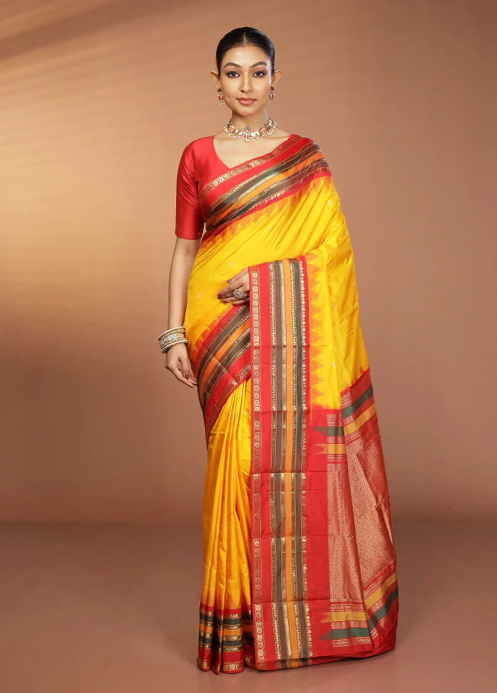 Yellow Handloom Kanjivaram Pure Silk Saree With Blouse Piece - Image 2