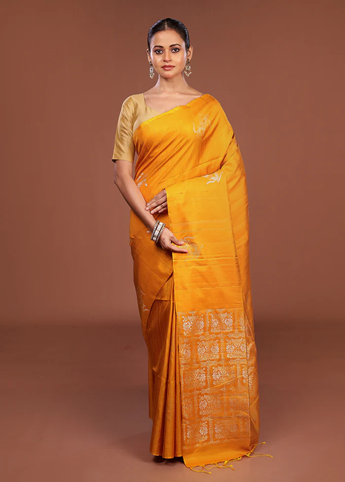 Yellow Handloom Kanjivaram Pure Silk Saree With Blouse Piece - Image 2