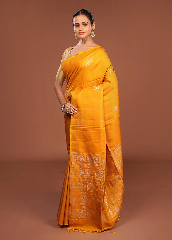 Yellow Handloom Kanjivaram Pure Silk Saree With Blouse Piece - Image 4
