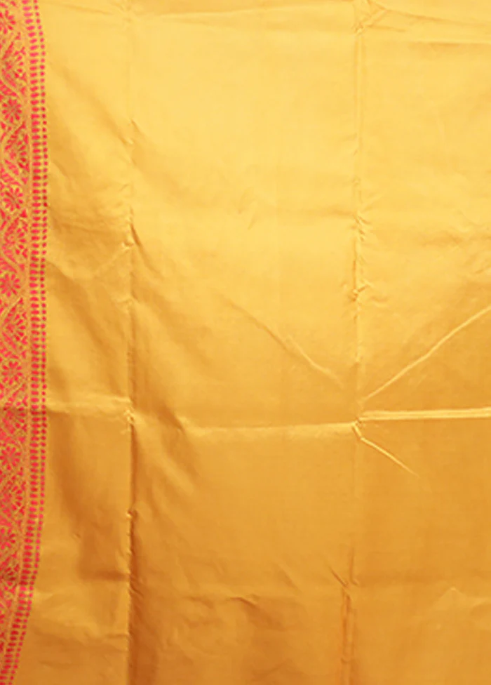 Yellow Handloom Kantha Stitch Pure Silk Saree With Blouse Piece - Image 5