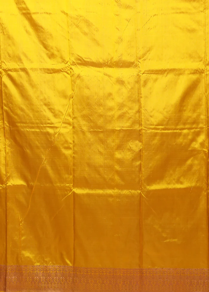 Yellow Handloom Katan Pure Silk Saree With Blouse Piece - Image 5