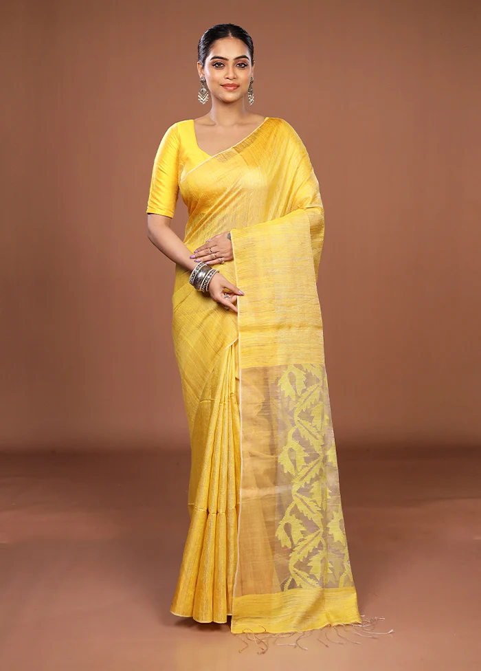 Yellow Handloom Matka Pure Silk Saree With Blouse Piece - Image 2