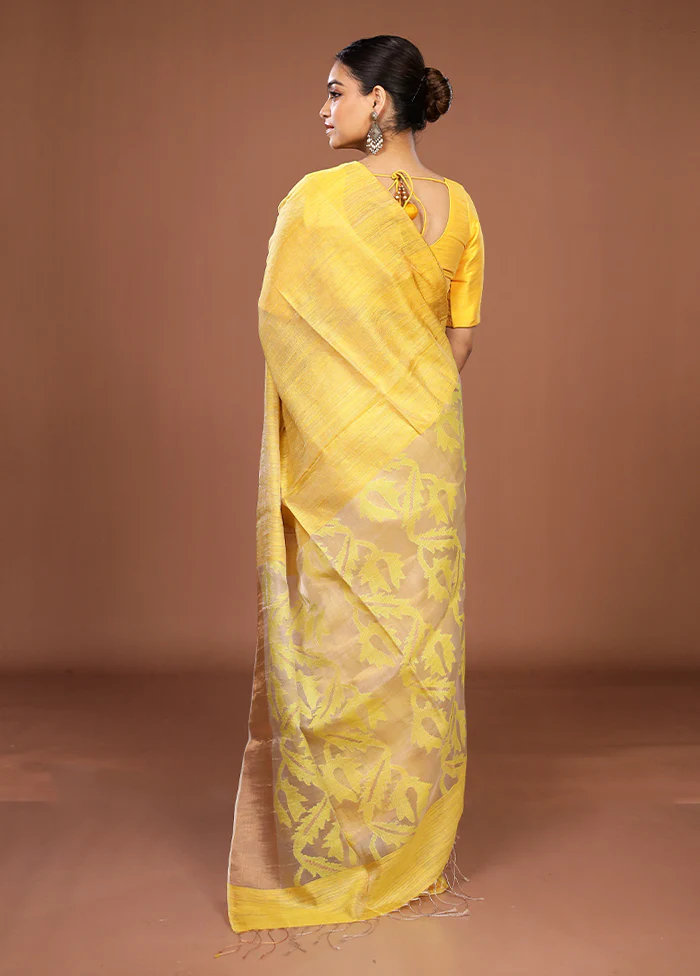 Yellow Handloom Matka Pure Silk Saree With Blouse Piece - Image 3
