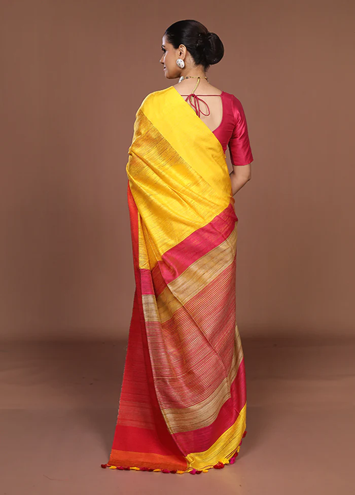 Yellow Handloom Matka Pure Silk Saree With Blouse Piece - Image 3