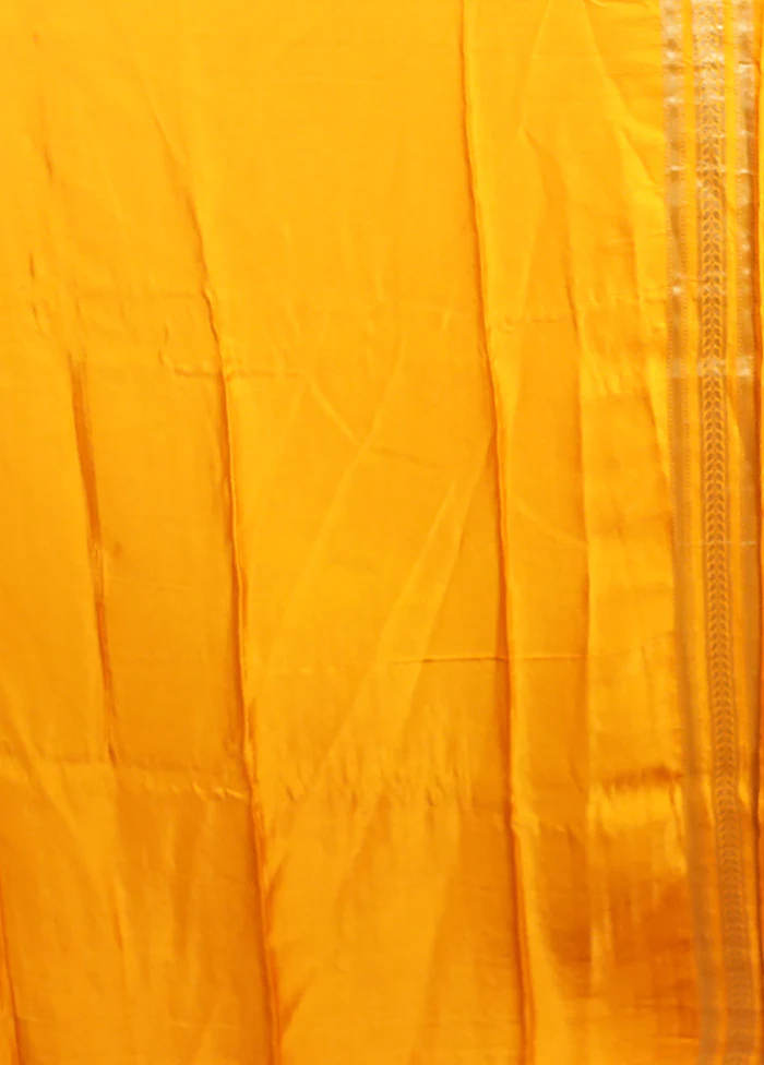 Yellow Handloom Tissue Pure Silk Saree With Blouse Piece - Image 5