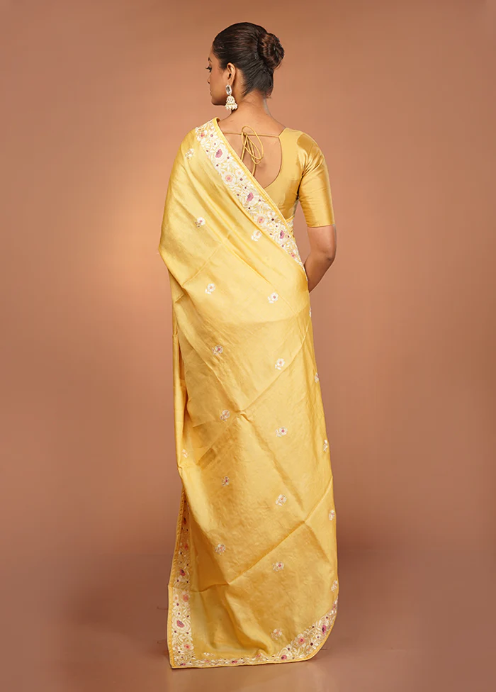 Yellow Handloom Tussar Pure Silk Saree With Blouse Piece - Image 3