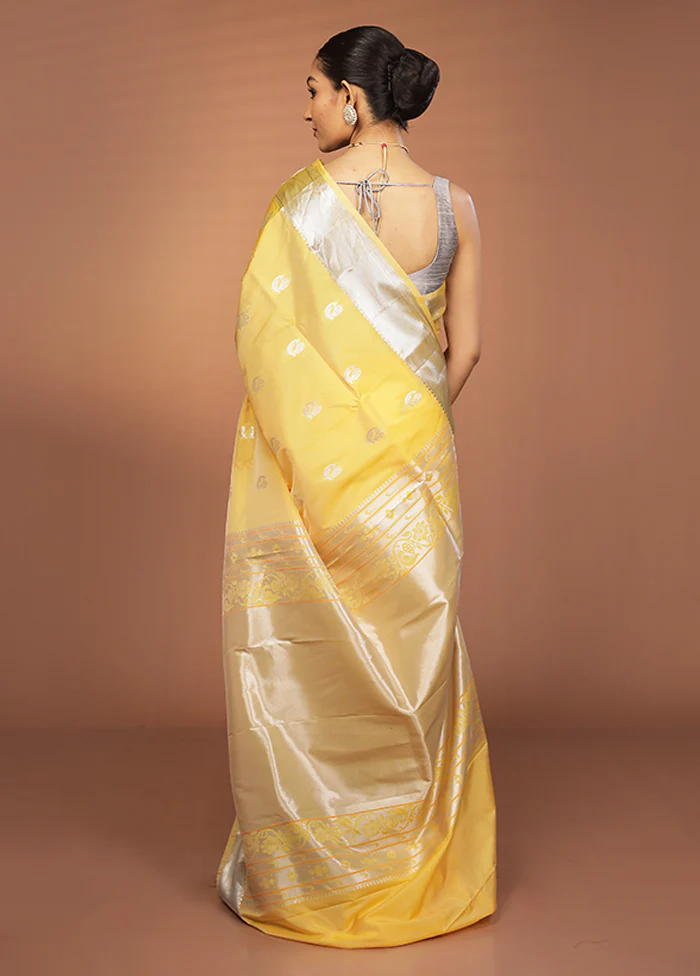 Yellow Kanjivaram Silk Saree With Blouse Piece - Image 3