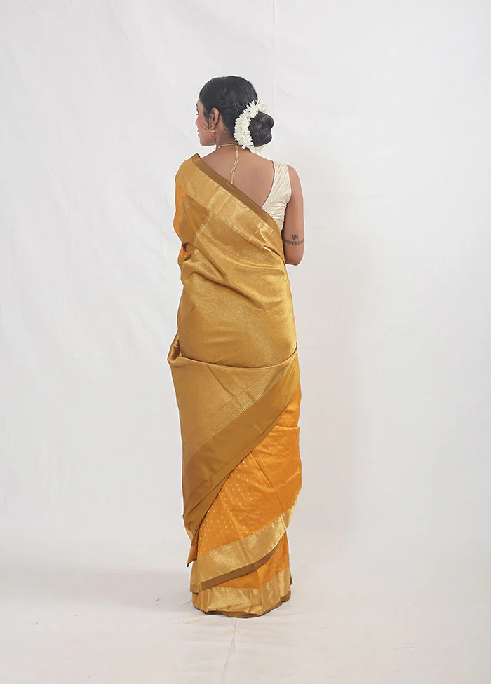 Yellow Kanjivaram Silk Saree With Blouse Piece - Image 4