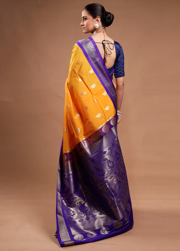 Yellow Kanjivaram Silk Saree With Blouse Piece - Image 3
