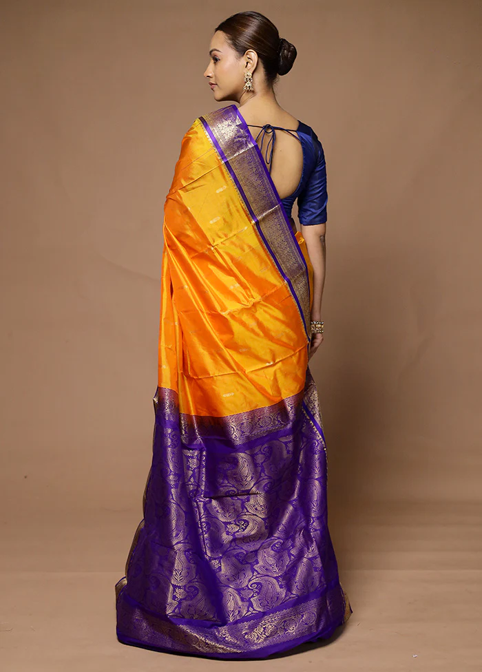 Yellow Kanjivaram Silk Saree With Blouse Piece - Image 3