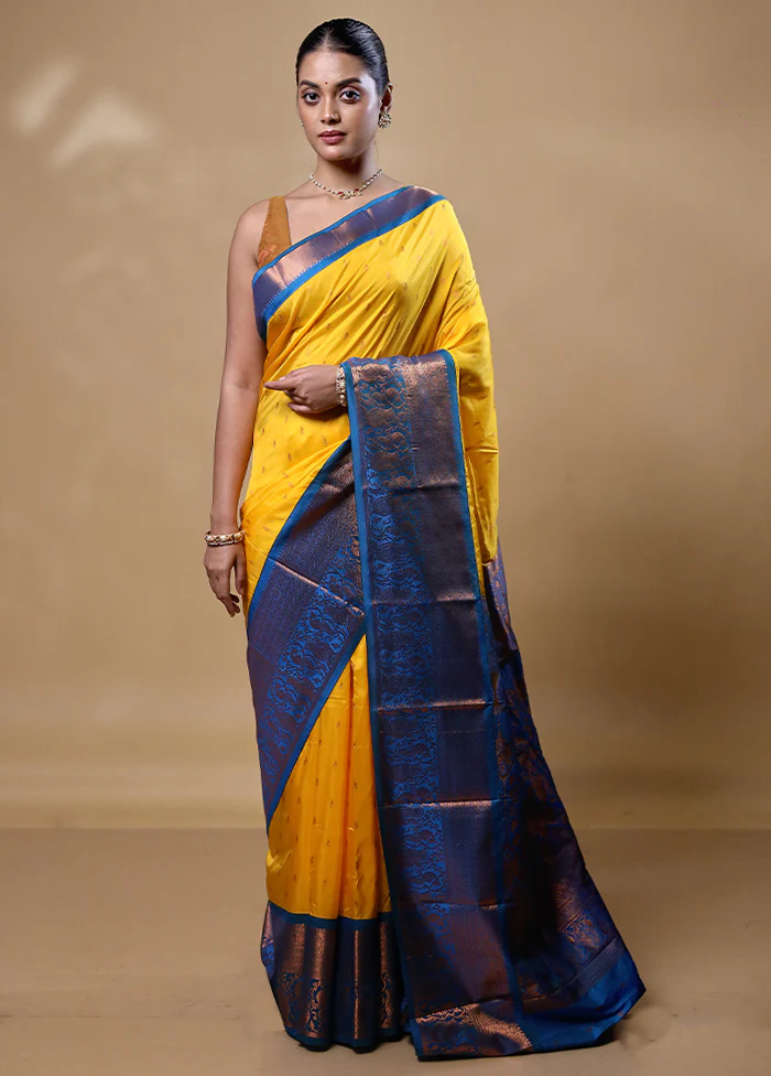 Yellow Kanjivaram Silk Saree With Blouse Piece - Image 2