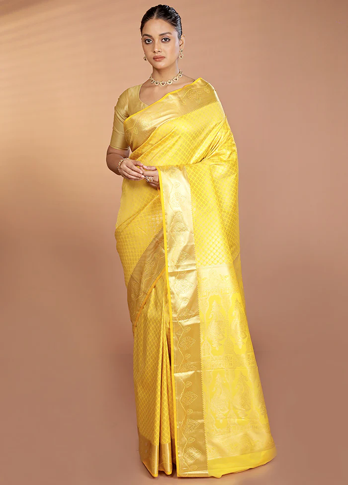 Yellow Kanjivaram Silk Saree With Blouse Piece - Image 2