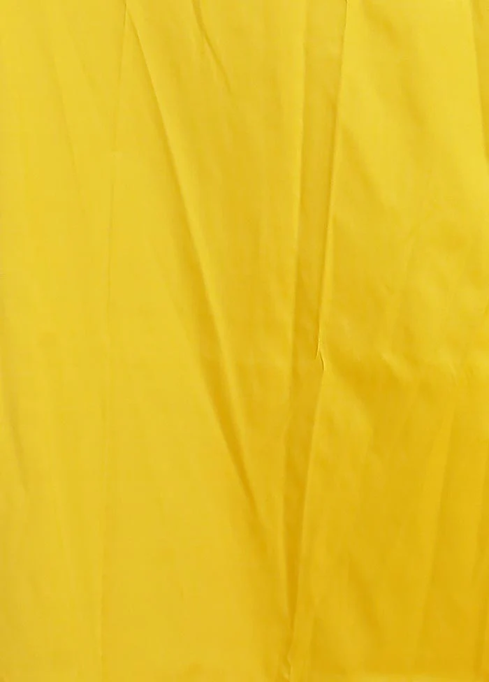 Yellow Kanjivaram Silk Saree With Blouse Piece - Image 5