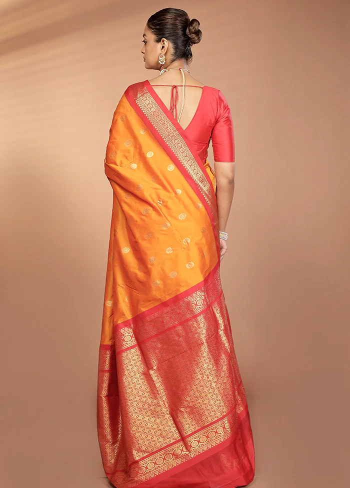 Yellow Kanjivaram Silk Saree With Blouse Piece - Image 3