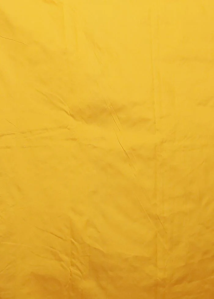 Yellow Kanjivaram Silk Saree With Blouse Piece - Image 5
