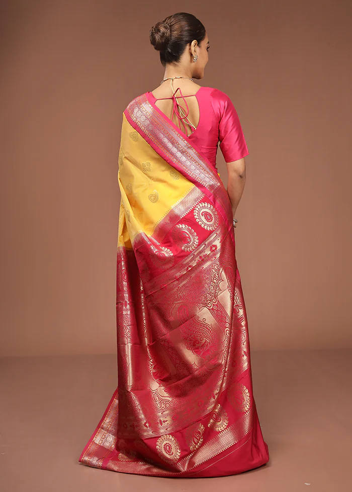 Yellow Kanjivaram Silk Saree With Blouse Piece - Image 3