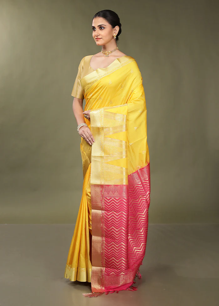 Yellow Kanjivaram Silk Saree With Blouse Piece - Image 4