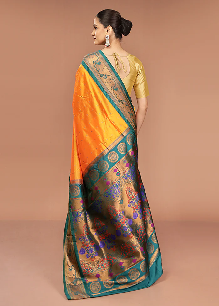 Yellow Kanjivaram Silk Saree With Blouse Piece - Image 3