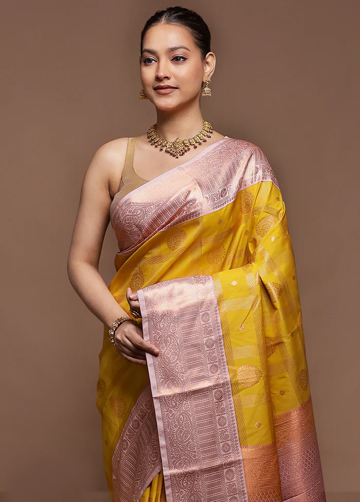 Yellow Kanjivaram Silk Saree With Blouse Piece - Image 2