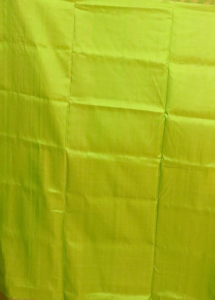 Yellow Kanjivaram Silk Saree With Blouse Piece - Image 5