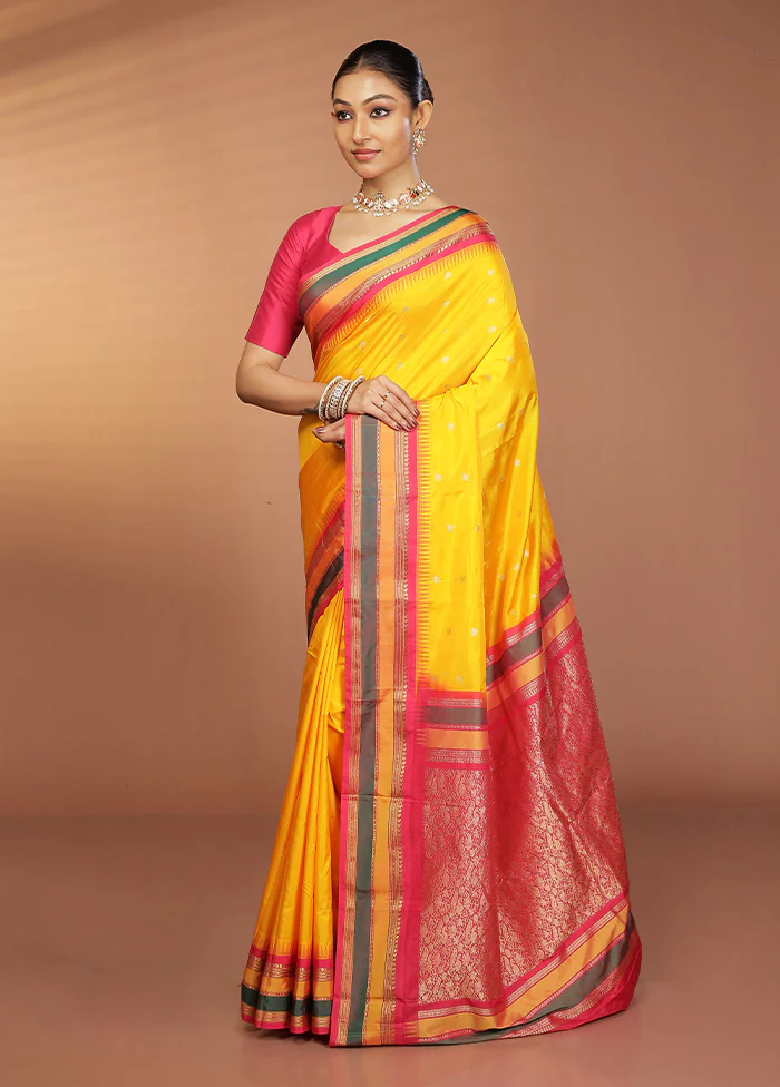 Yellow Kanjivaram Silk Saree With Blouse Piece - Image 4
