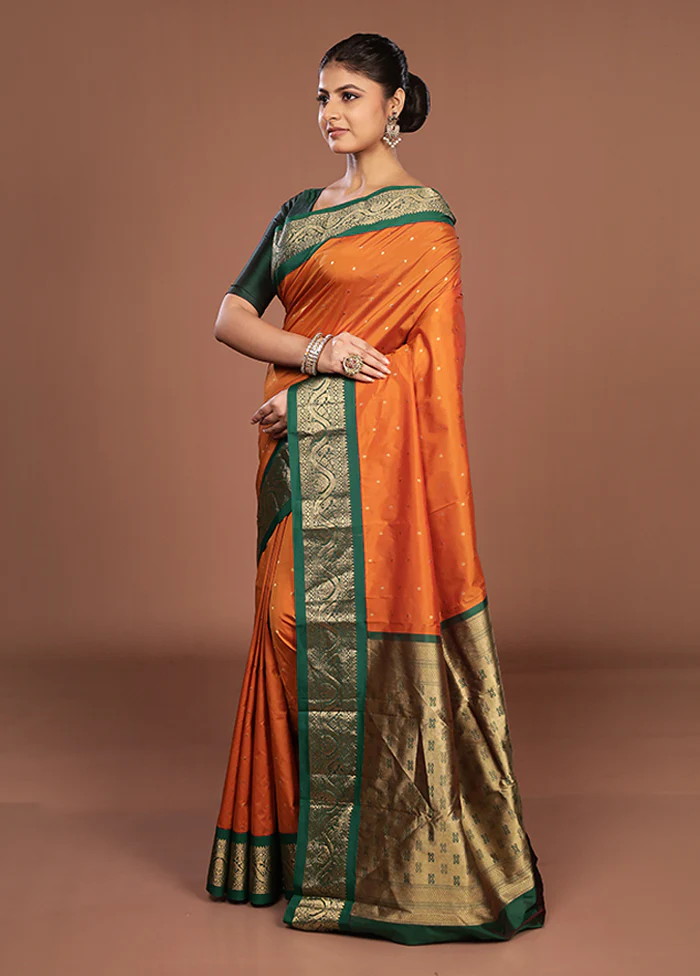 Yellow Kanjivaram Silk Saree With Blouse Piece - Image 4
