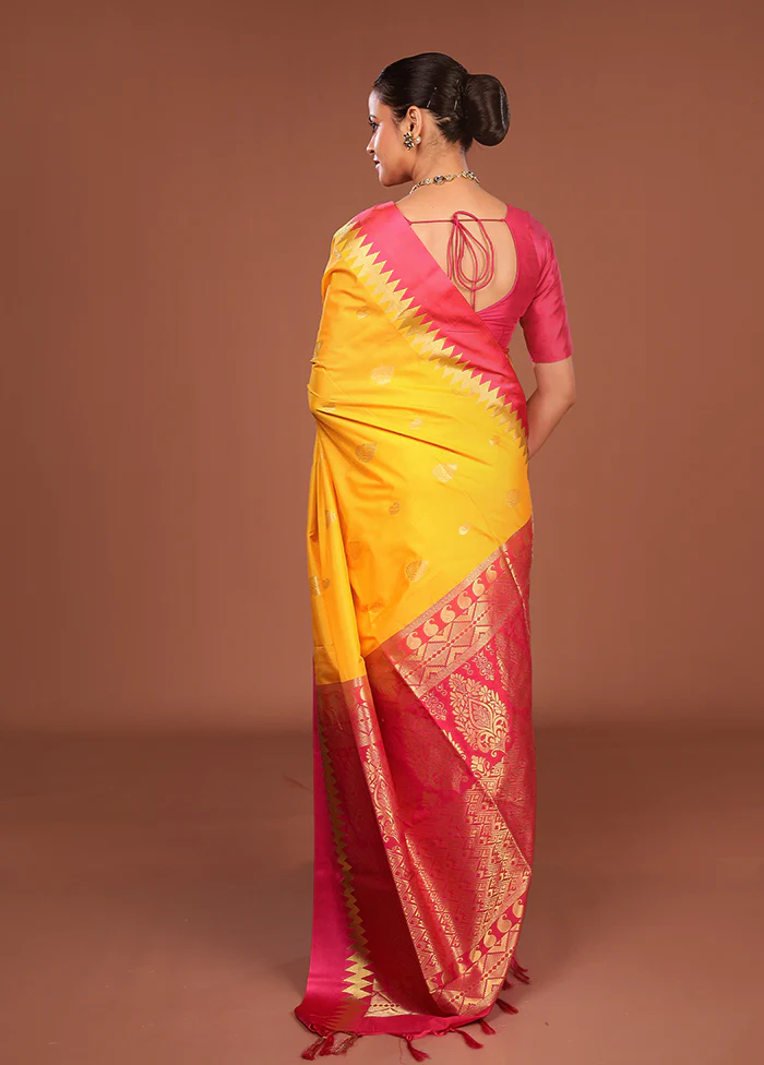 Yellow Kanjivaram Silk Saree With Blouse Piece - Image 3
