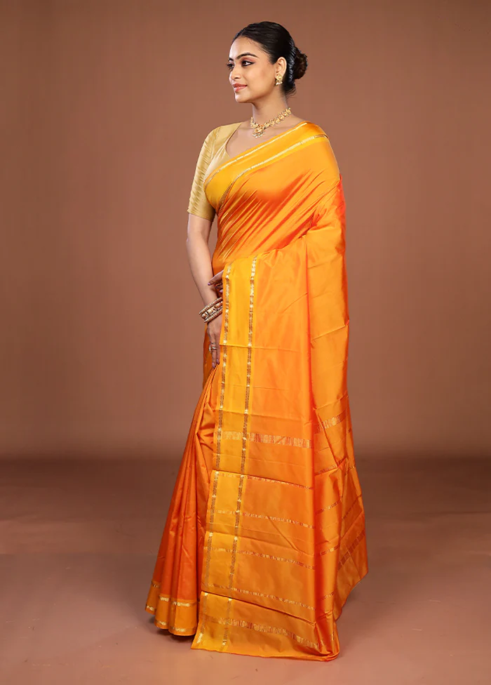 Yellow Kanjivaram Silk Saree With Blouse Piece - Image 4